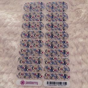 FULL SHEET-PeanutsxJamberry: 'The Gang' nail wrap